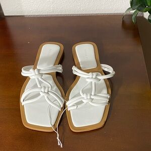 Azalea Wang Elegant White Knotted Sandals